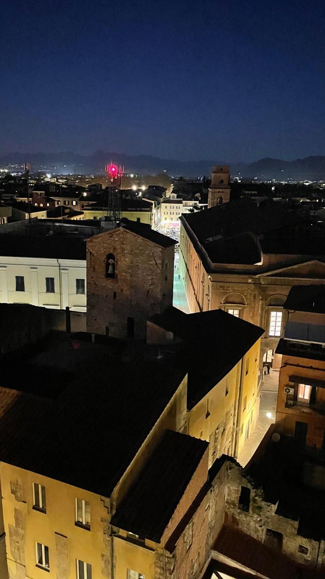 Mediceo 42 - Intero Appartamento Pisa Esterno foto